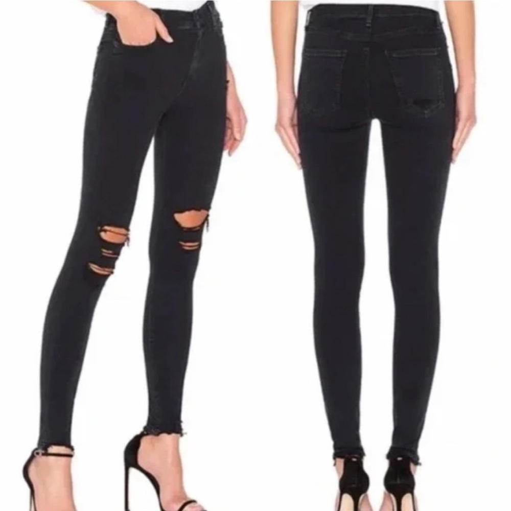 NWOT Refuge High Rise Super Distressed Skinny Jean in Black Ultra Stretch Size 4
